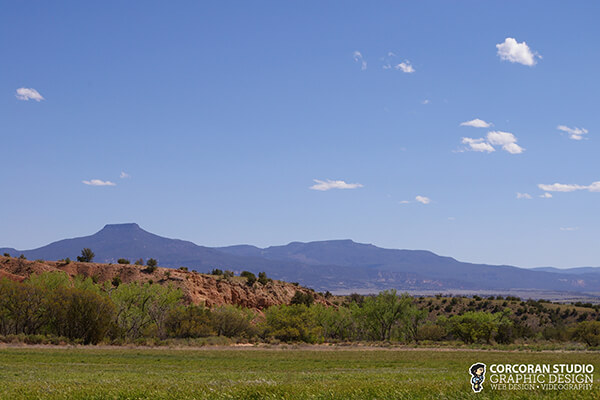 Cerro Pedernal near Abiqiui, New Mexico Landscape Photo